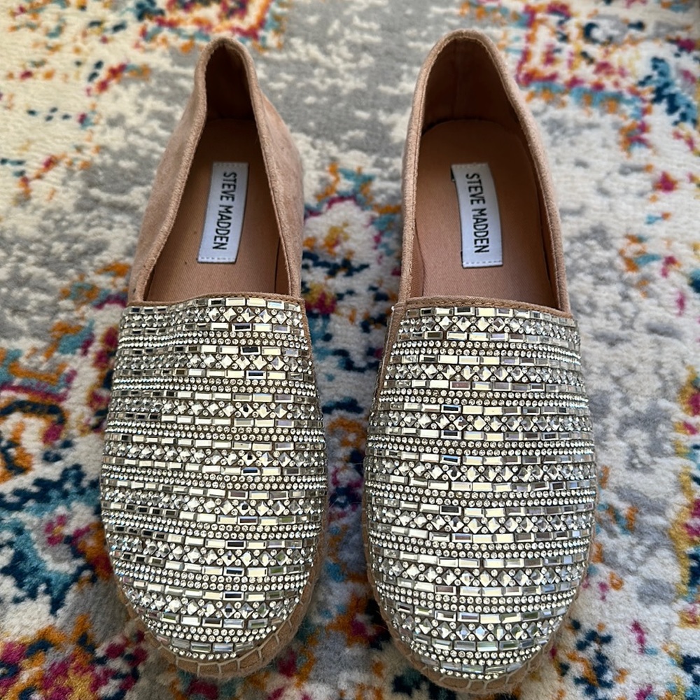 Steve Madden| Women size 7.5| Platforms Flats| Shine Rhinestones